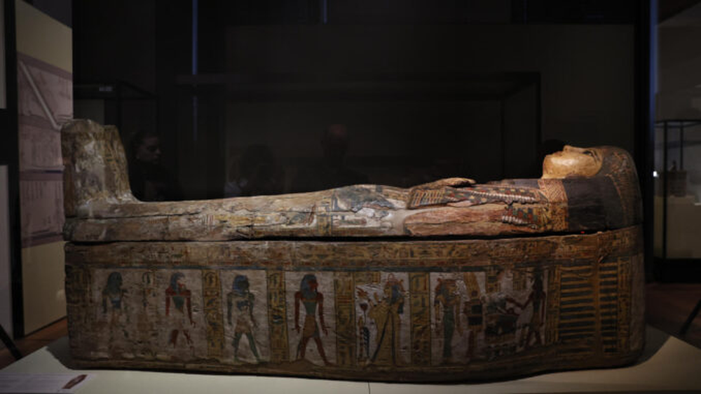 Ataúd egipcio de la sacerdotisa y música de Amón tras su restauración, en el Museo Arqueológico Nacional&nbsp;