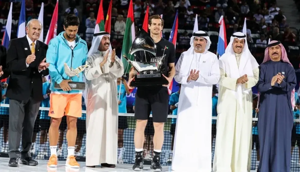 Murray volvió a sonreir al ganar el torneo de Dubai
