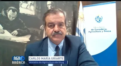El ministro de Ganadería, durante la entrevista.