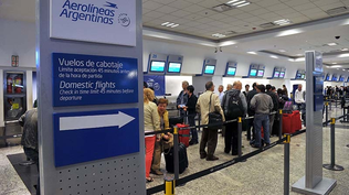 Se endurece la postura del Gobierno frente al paro en Aerolíneas Argentinas