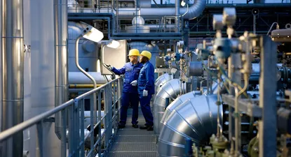 Las importaciones asiáticas son cruciales para Europa y van desde piezas de automóviles y equipos de ingeniería hasta productos químicos y juguetes.