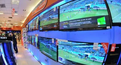 Venta de televisores en local comercial. (Foto archivo)