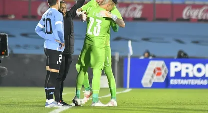 Cambio de Muslera por Sosa en el último amistoso de Uruguay