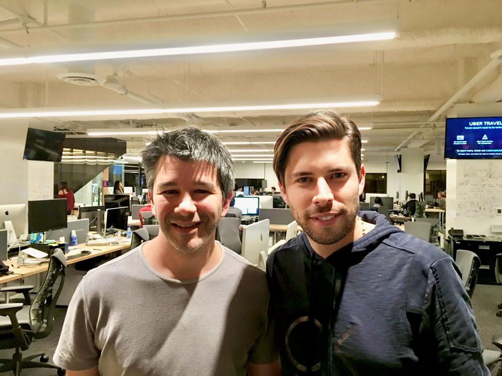 Travis Kalanick, cofundador de Uber, y John Tarin