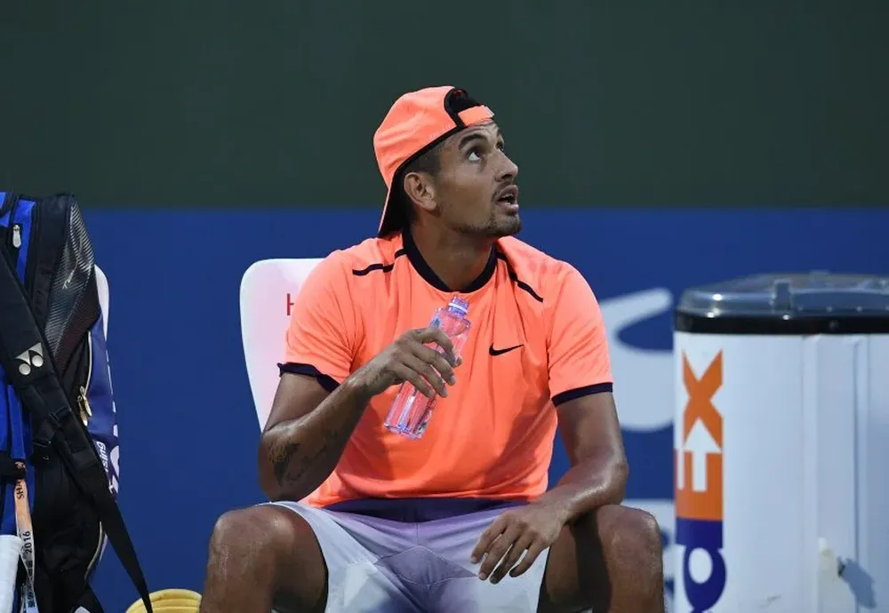 Kyrgios volvió a dar la nota en Shanghái