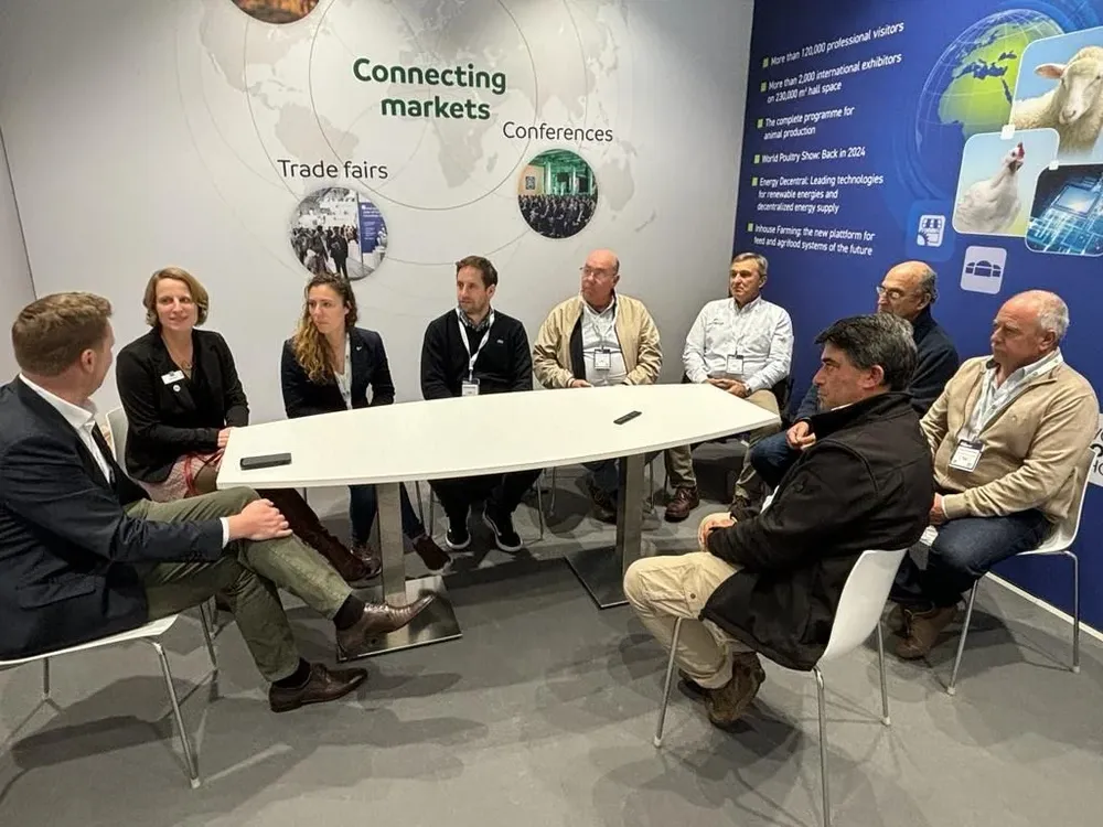 La reunión entre la ARS y la DLG.