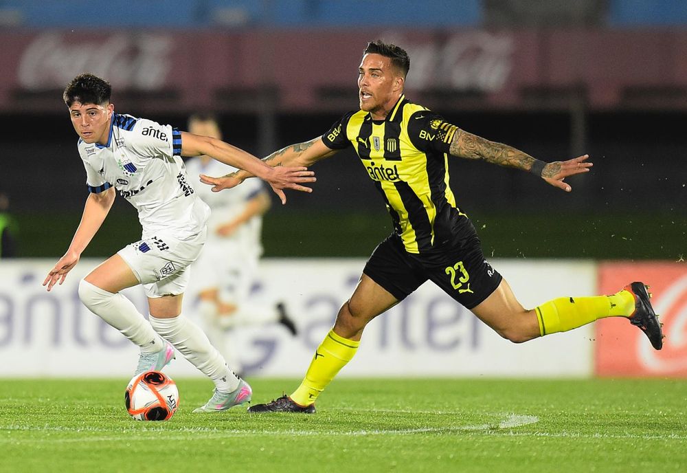 Peñarol 2-1 Liverpool: con un golazo de Lucas Hernández en la hora el ...