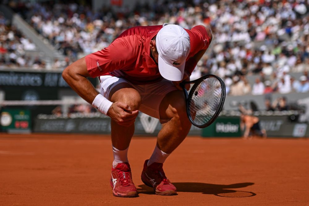 Novak Djokovic se baja de Roland Garros.