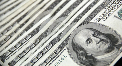 El dólar bajó en Uruguay y abandonó la franja de los $ 43 en el interbancario