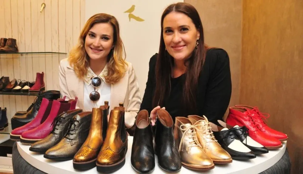 Inés y Cecilia Aguirre, fundadoras de Chérie Boutique