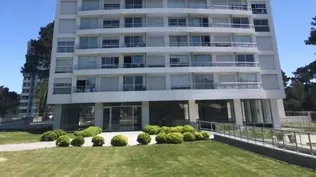 Rematan sin base apartamento en Punta del Este