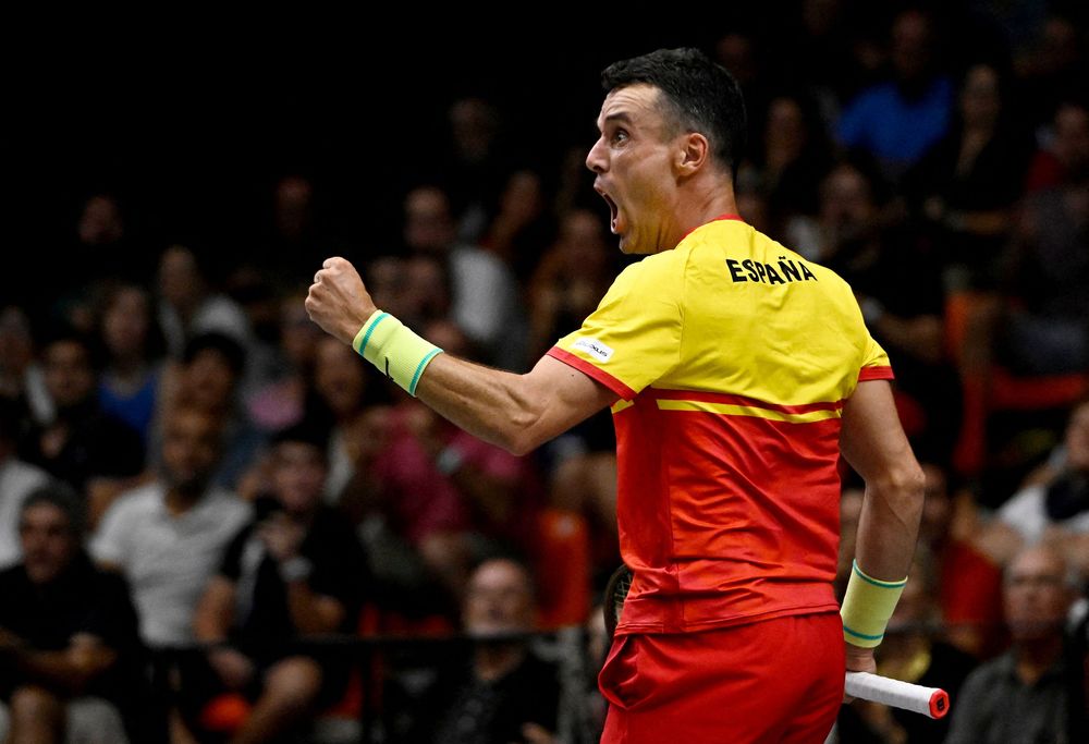 España se lleva el primer punto ante Francia.