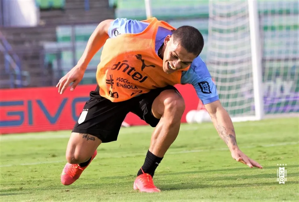 Ocampo durante un entrenamiento de la selección