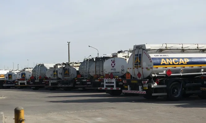 Tasa de inflamables: sin acuerdo entre Ancap y la IM por reclamo millonario