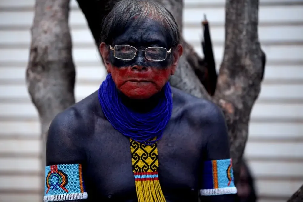 Indígenas brasileños en una protesta