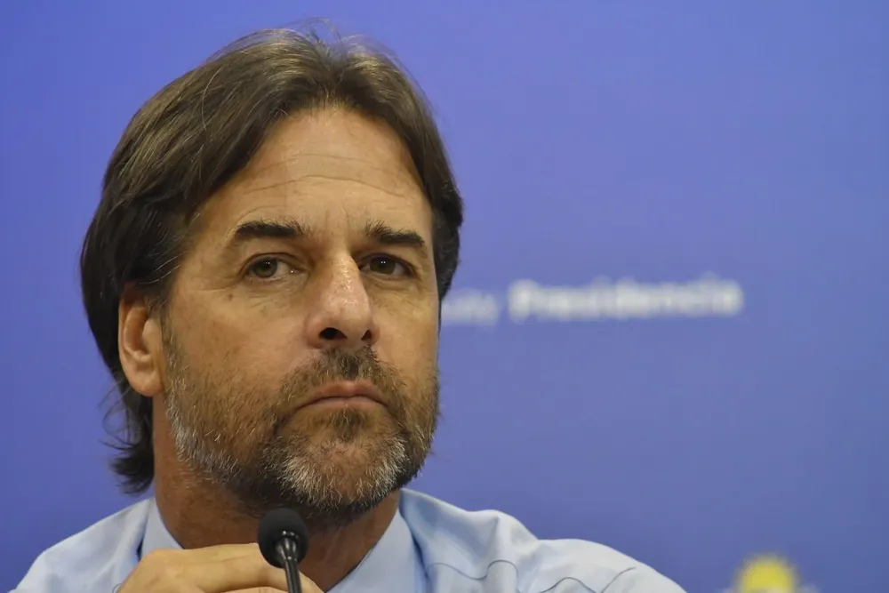 Lacalle Pou viajará a Brasilia en el avión de Grendene