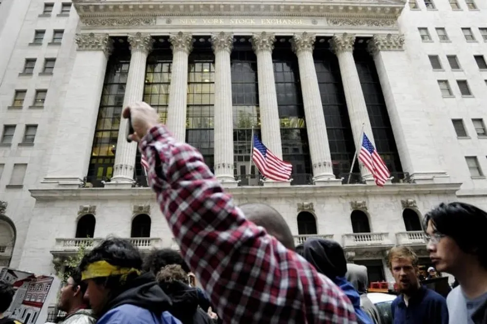 Wall Street cerro al alza