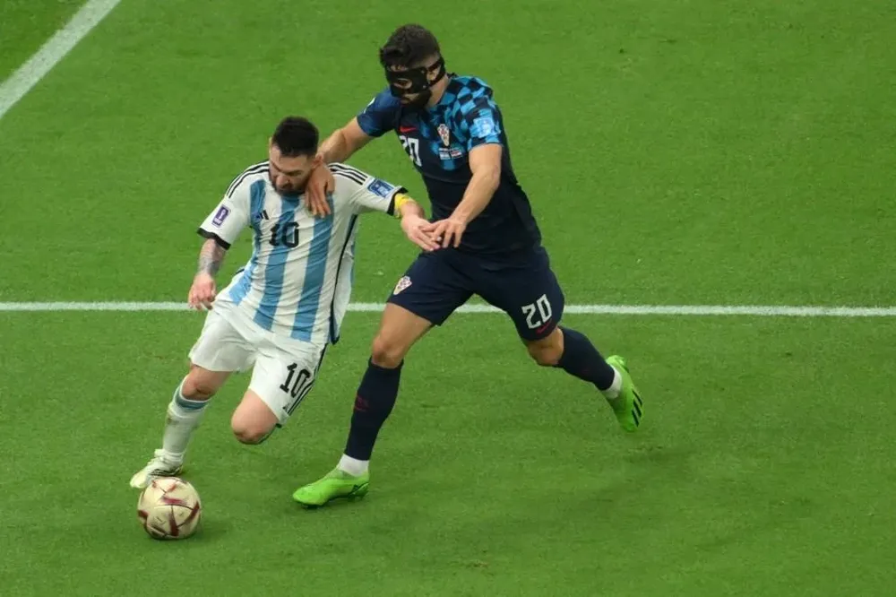 Messi y Gvardiol, uno de los duelos épicos de Argentina-Croacia