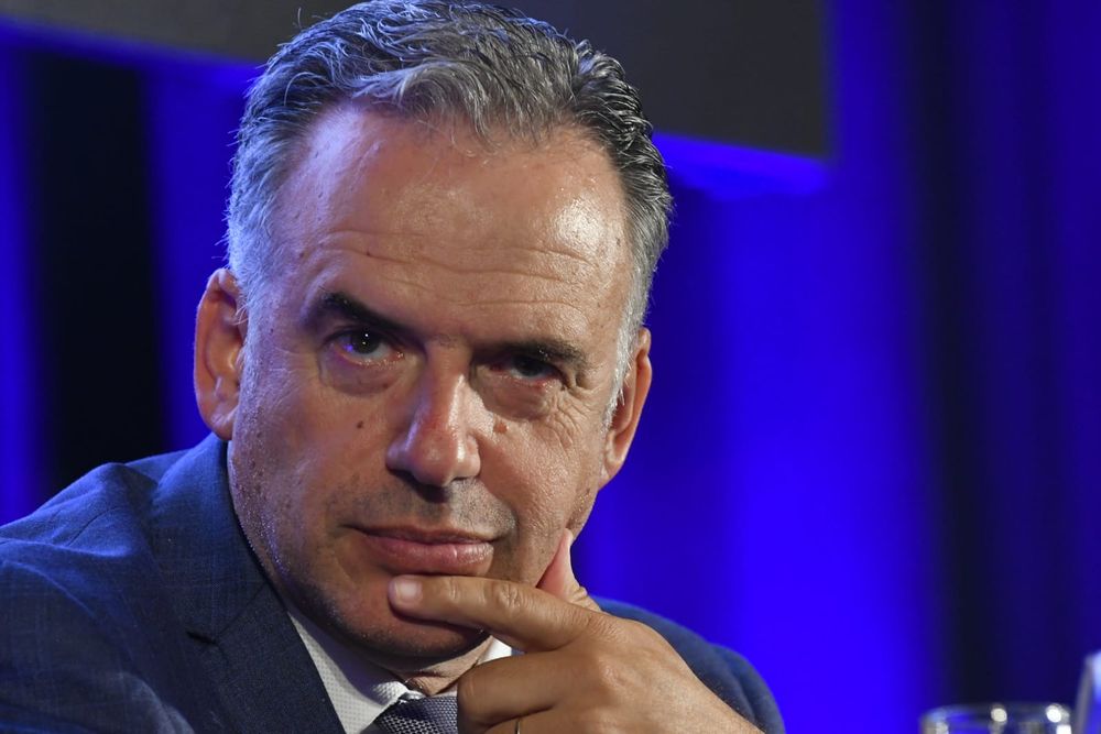 Yamandú Orsi en evento de ADM