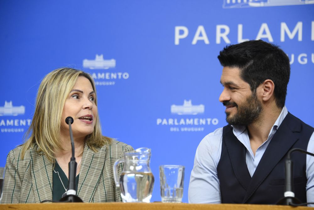 20240705 Conferencia de Andrés Ojeda y Gabriela Fossati (8).jpg