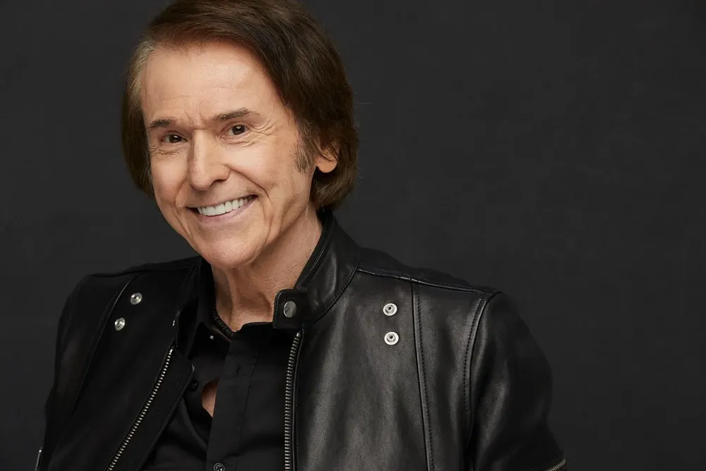 Raphael se presentará el 22 de marzo en el Antel Arena