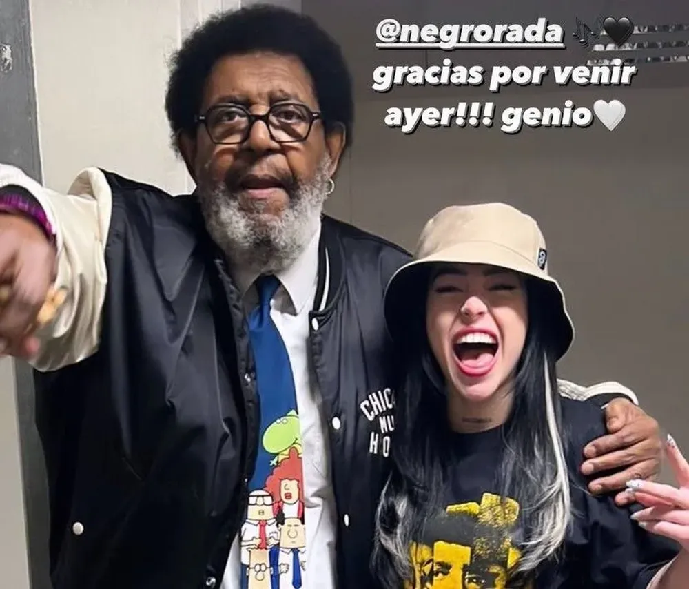 Nicki Nicole con Rada en el Antel Arena