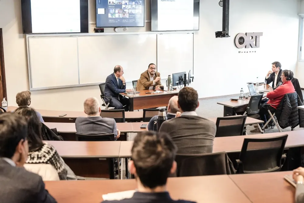 La conferencia fue organizada por la Universidad ORT.