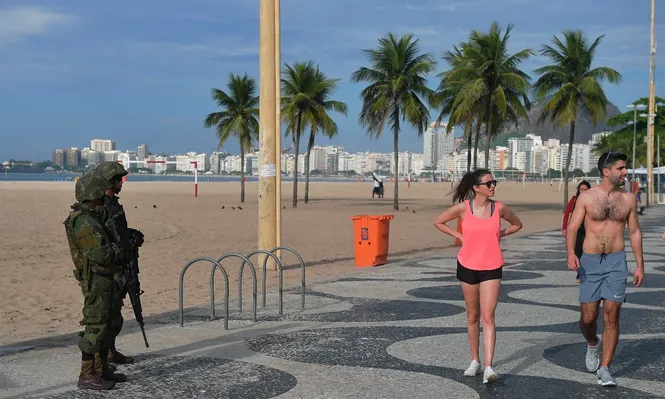 Patrullas militares desplegadas en una de las playas más famosas del mundo en 2018 por el auge criminal.