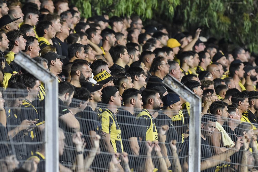 La hinchada de Pe&ntilde;arol
