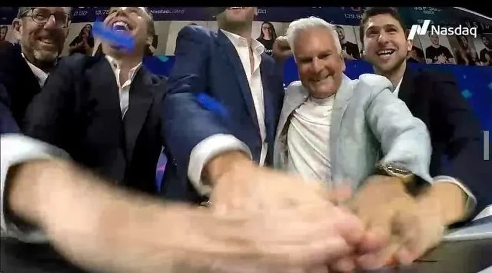 La oferta pública inicial fue el jueves.