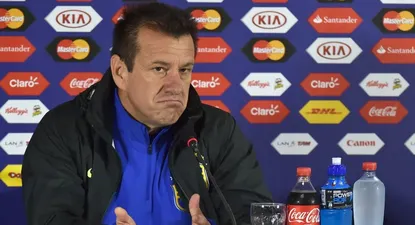 Dunga en conferencia de prensa