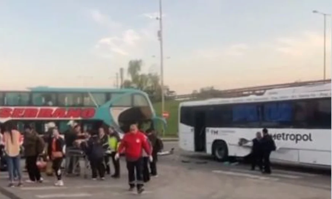 El choque sucedió entre un micro de la empresa Serrano y un colectivo de la línea 194
