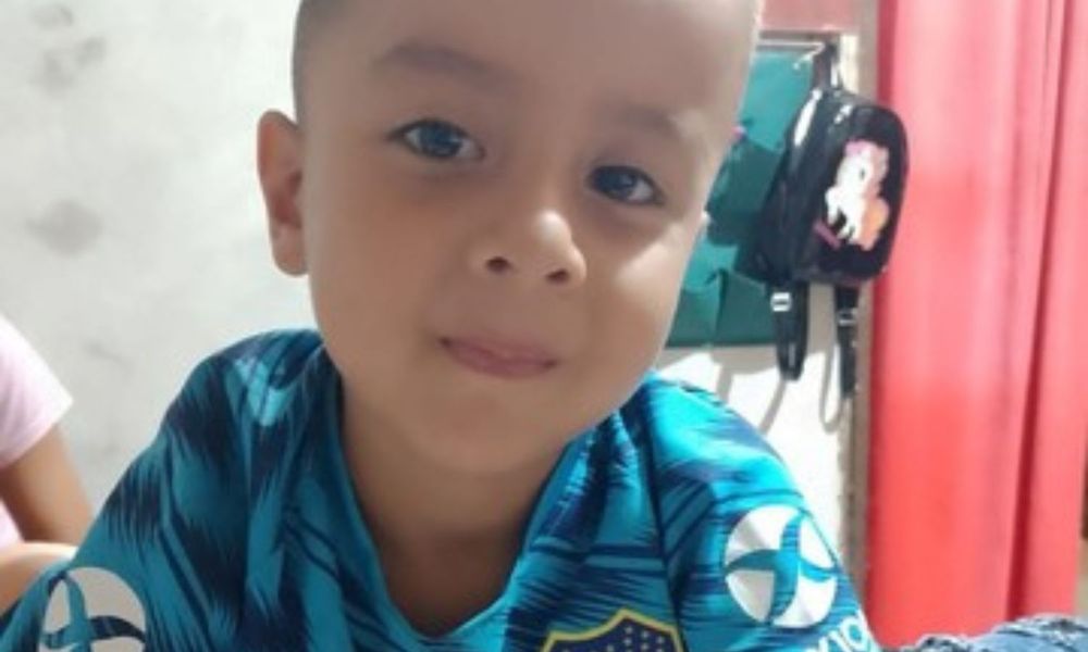 Loan tiene cinco años y desapareció en Corrientes.