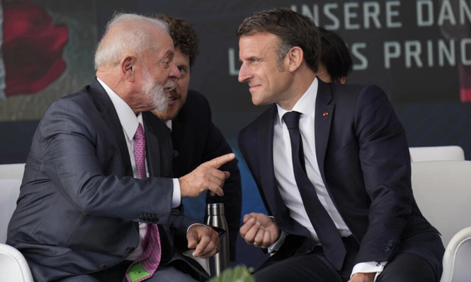 El presidente francés Macron es uno de los principales opositores al acuerdo UE-Mercosur. Al punto que luego de las protestas de agricultores en París a comienzos de año le pidió a la UE que suspiendiera todas las negociaciones. Lula, en cambio, siempre fue un gran defensor de la integración sudamericana y del tratado UE.-Mercosur. Le costó aceptar que cambiaran requisitos en un acuerdo cerrado en 2019 pero finalmente aceptó porque cree en la necesidad de alianzas con otros bloques.&nbsp;
