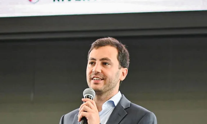 Stéfano Di Carlo se convirtió en el presidente más joven de la historia de River Plate