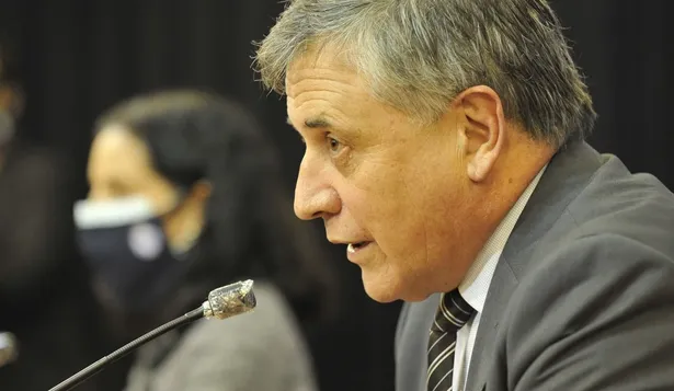 Paganini sobre ajuste de combustibles: El aumento debería ser del doble
