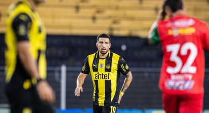 Eric Remedi de Peñarol ante Boston River por el Torneo Apertura