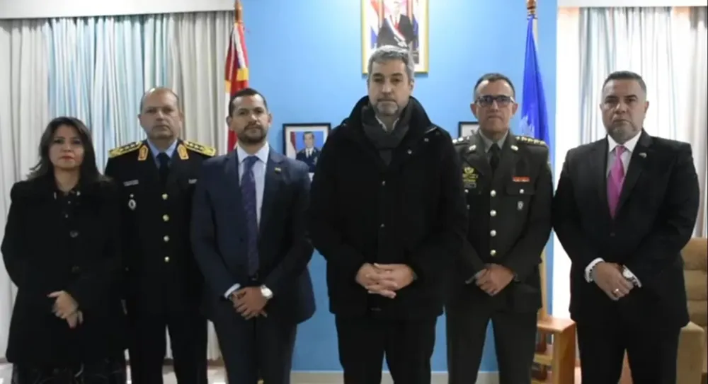 El presidente paraguayo Mario Abdo durante el anuncio de la captura de los presuntos asesinos
