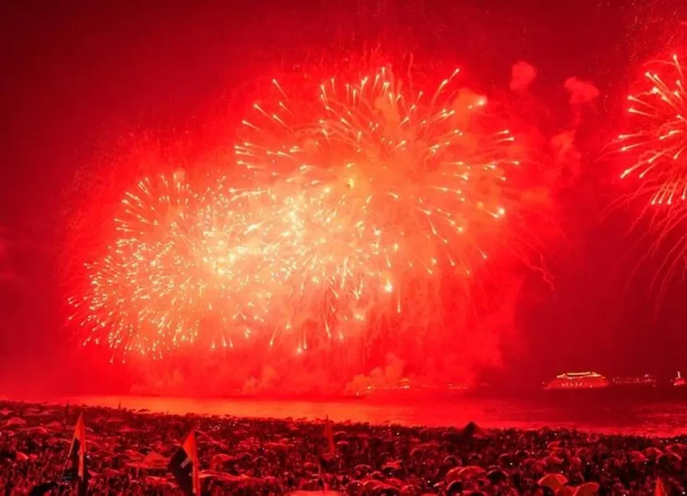 Fastuosos festejos en el inicio de año