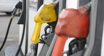 ANCAP aprobó una rebaja de 2,3% en el precio de los combustibles