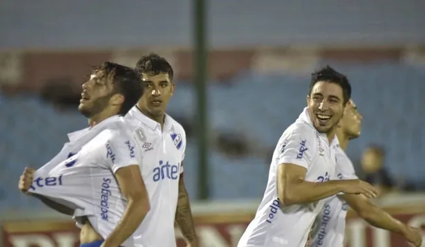 Un problema de estatura para Nacional
