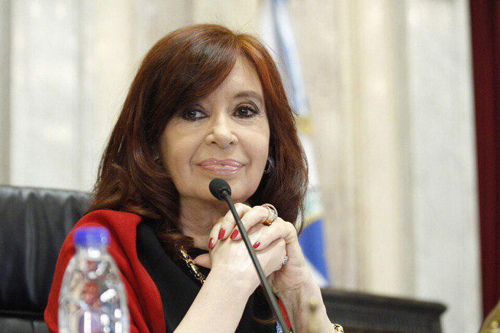 Cristina Kirchner acusa a los jueces de obedecer intereses políticos