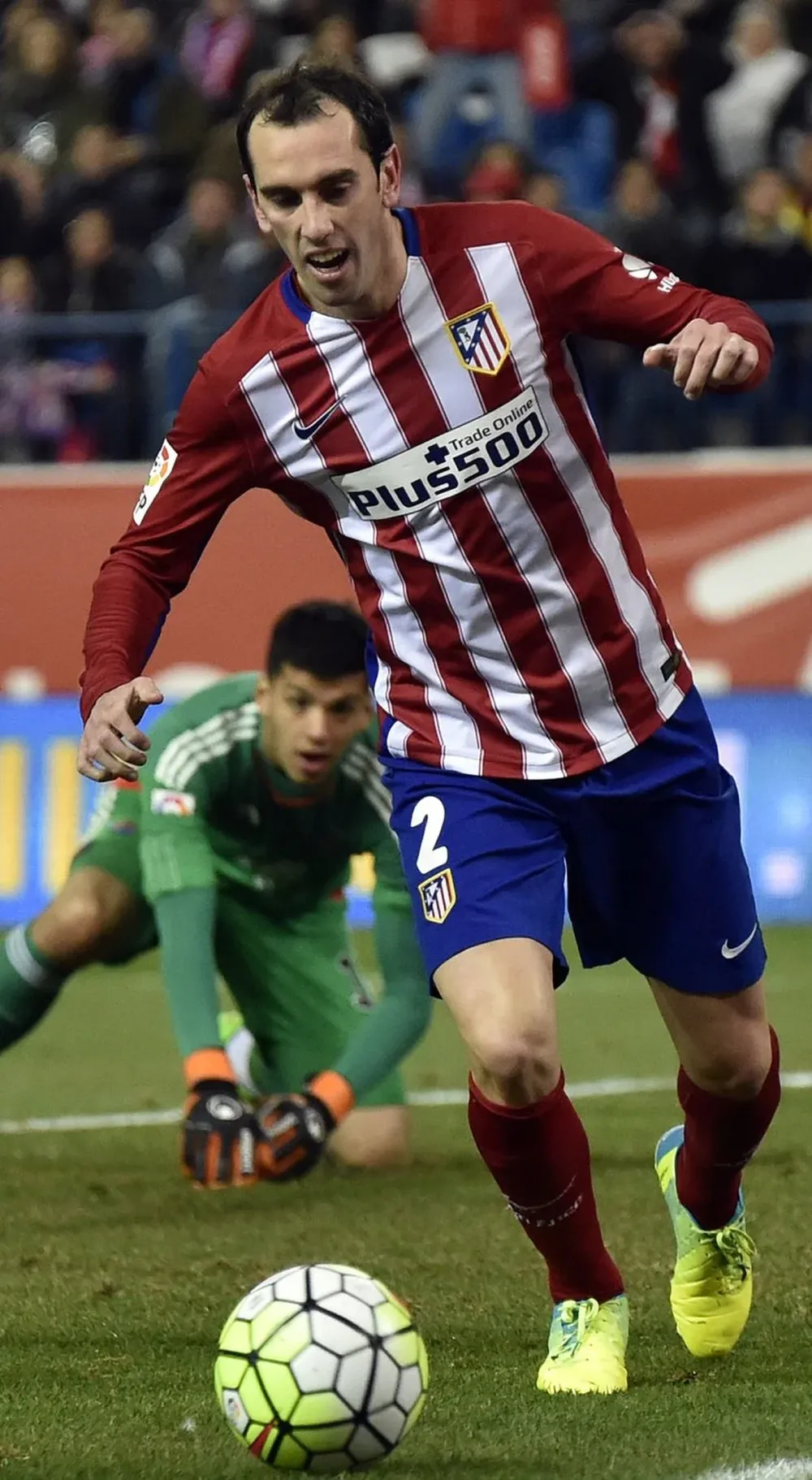 Diego Godín no jugó ante Levante