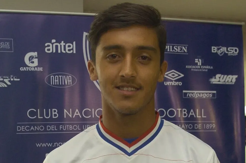 Kevin Ramírez en la presentación oficial de Nacional