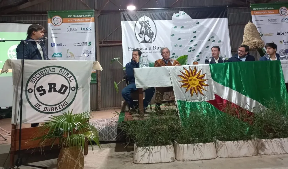 Luis Lacalle Pou durante su discurso, en Durazno.