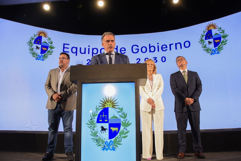 20241216 Alejandro Sánchez, Orsi, Carolina Cosse, Jorge Díaz. Presentación de los ministros de Yamandú Orsi para el gobierno 20252030 (11).JPG