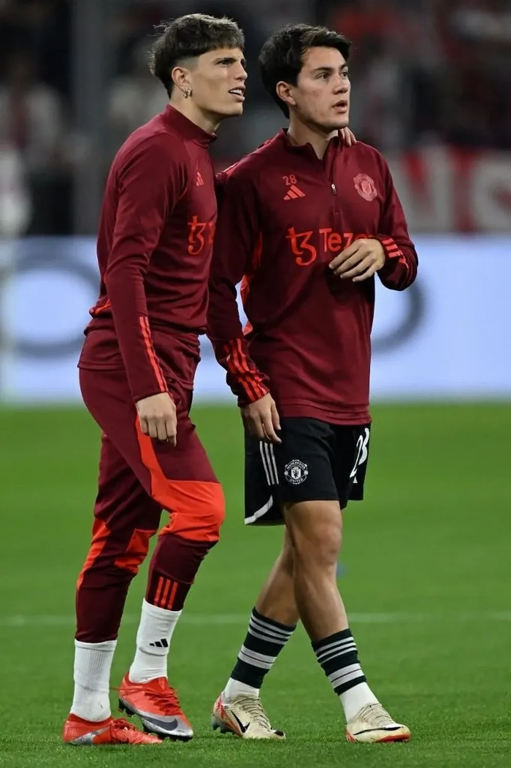 Alejandro Garnacho y Facundo Pellistri