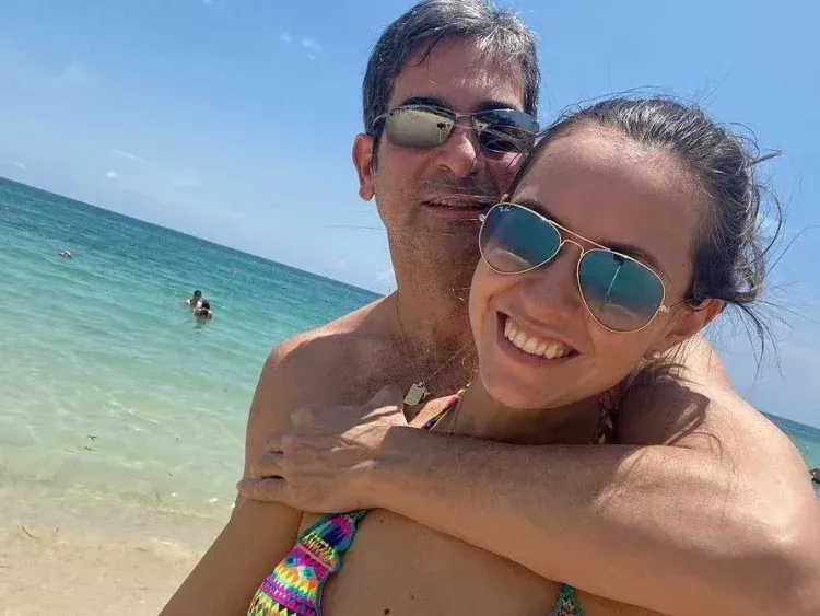 El fiscal asesinado Marcelo Pecci junto a su esposa, la periodista Claudia Aguilera. Archivo