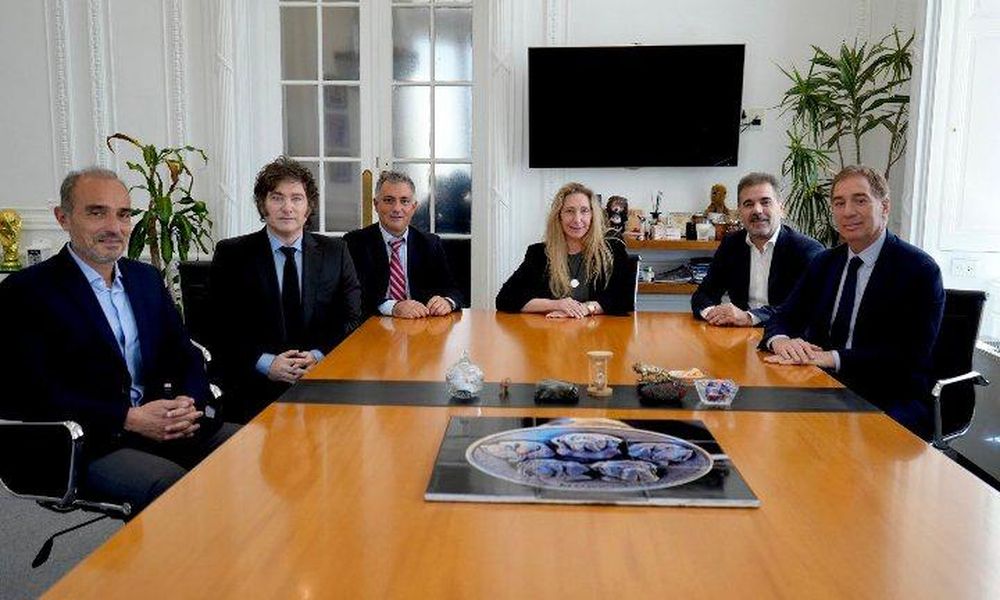 Javier Milei Karina Milei Diego Santilli Cristian Ritondo.jpeg