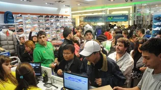 Los shoppings se colmaron en el fin de semana de descuentos